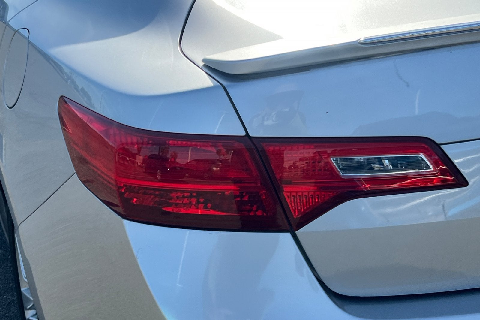 2013 Acura ILX Hybrid Tech Pkg