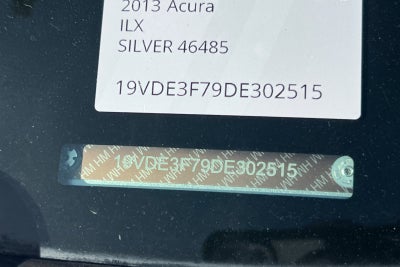 2013 Acura ILX Hybrid Tech Pkg