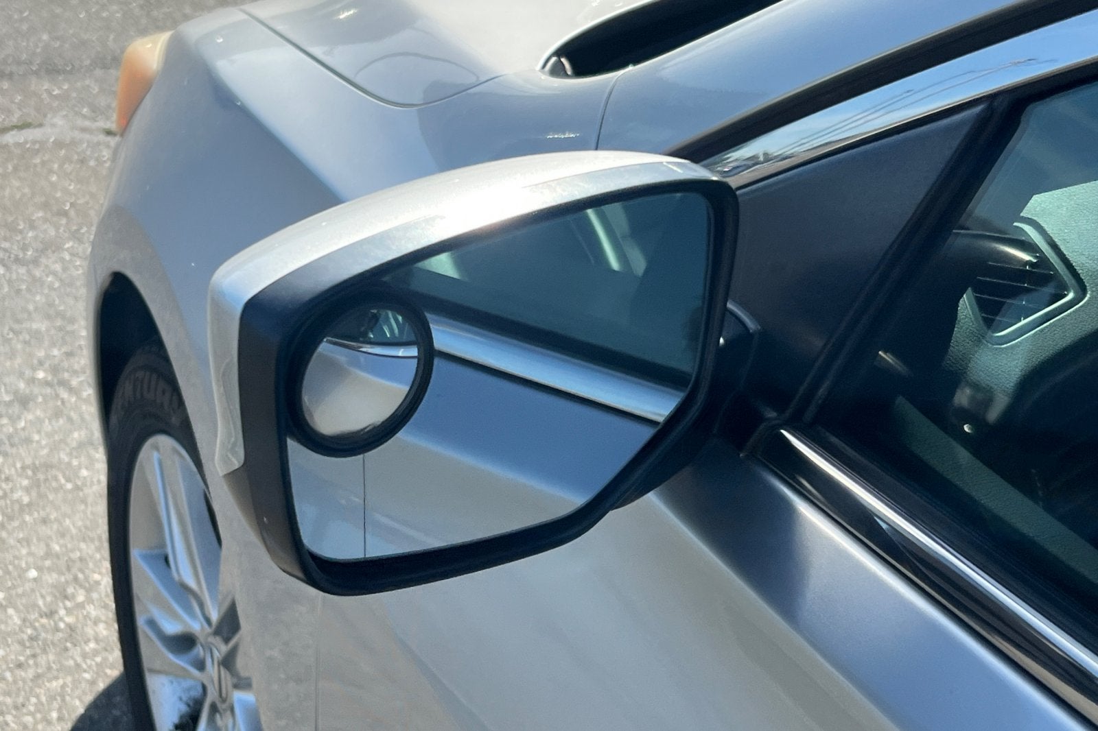 2013 Acura ILX Hybrid Tech Pkg