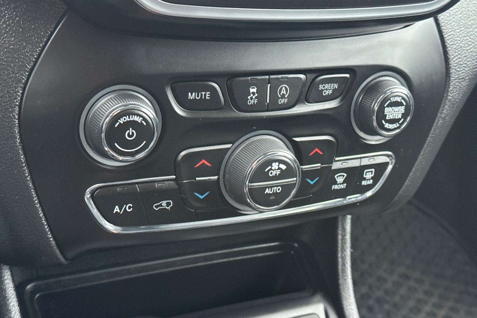 2020 Jeep Cherokee Trailhawk Elite