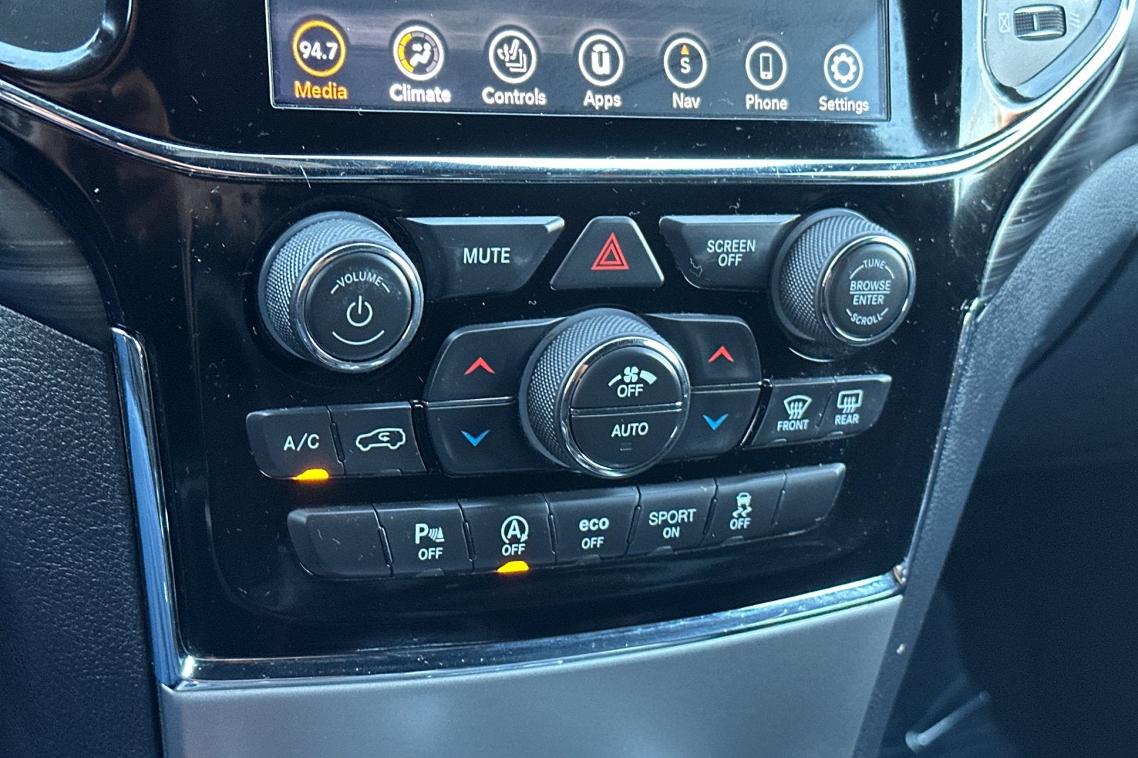 2019 Jeep Grand Cherokee Altitude