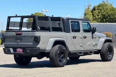 2022 Jeep Gladiator Sport S