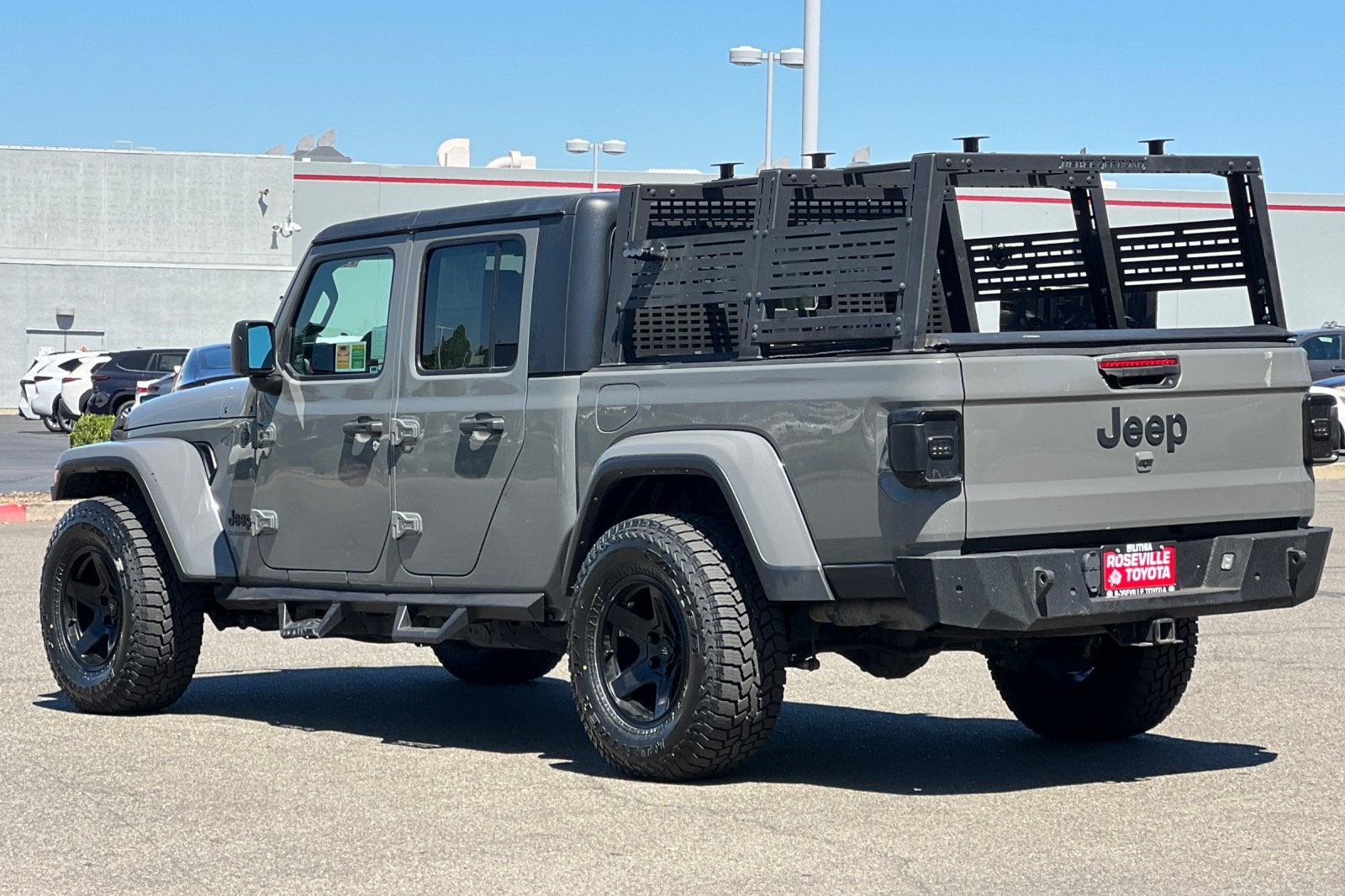 2022 Jeep Gladiator Sport S