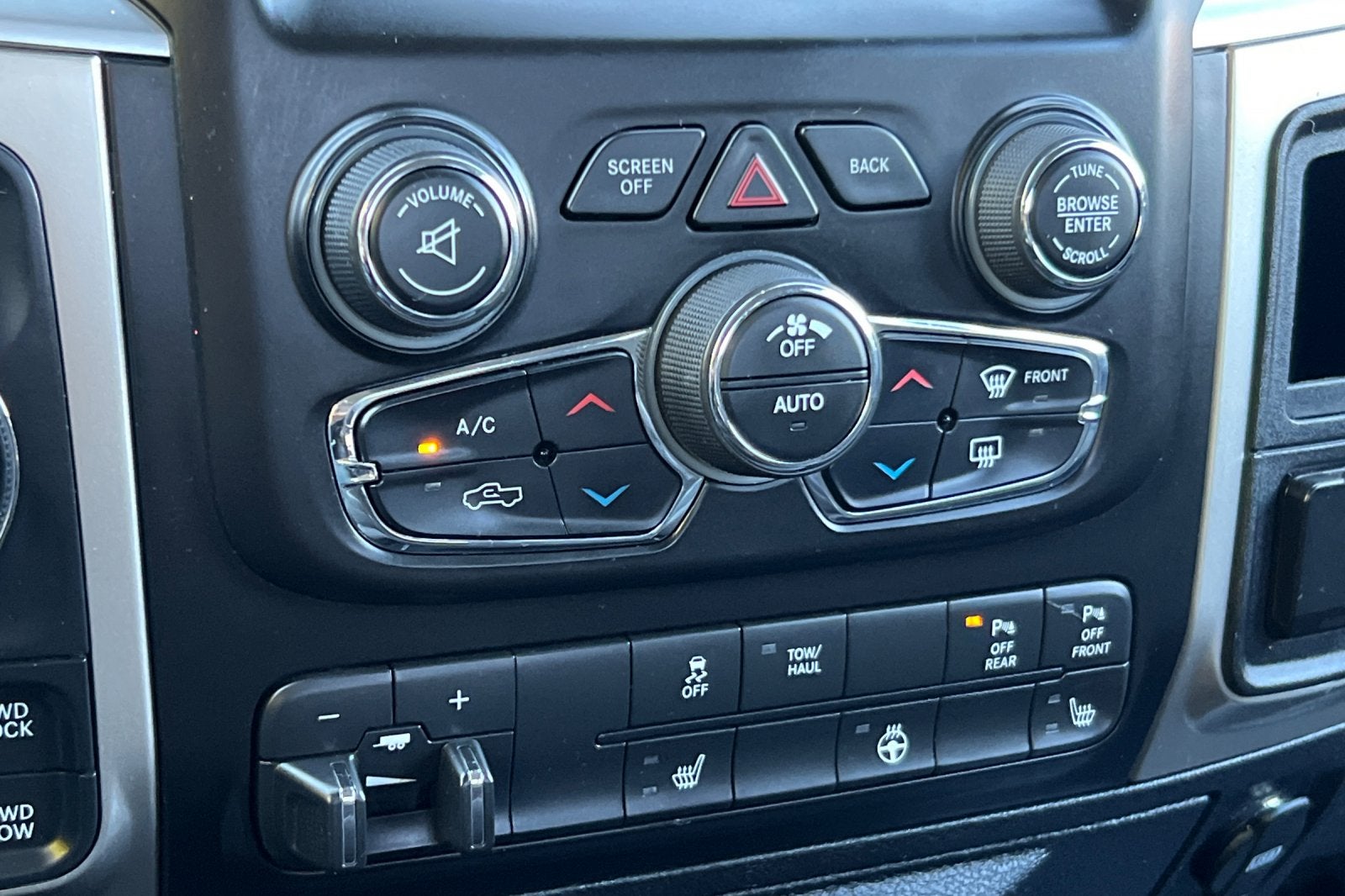 2017 RAM 1500 Big Horn