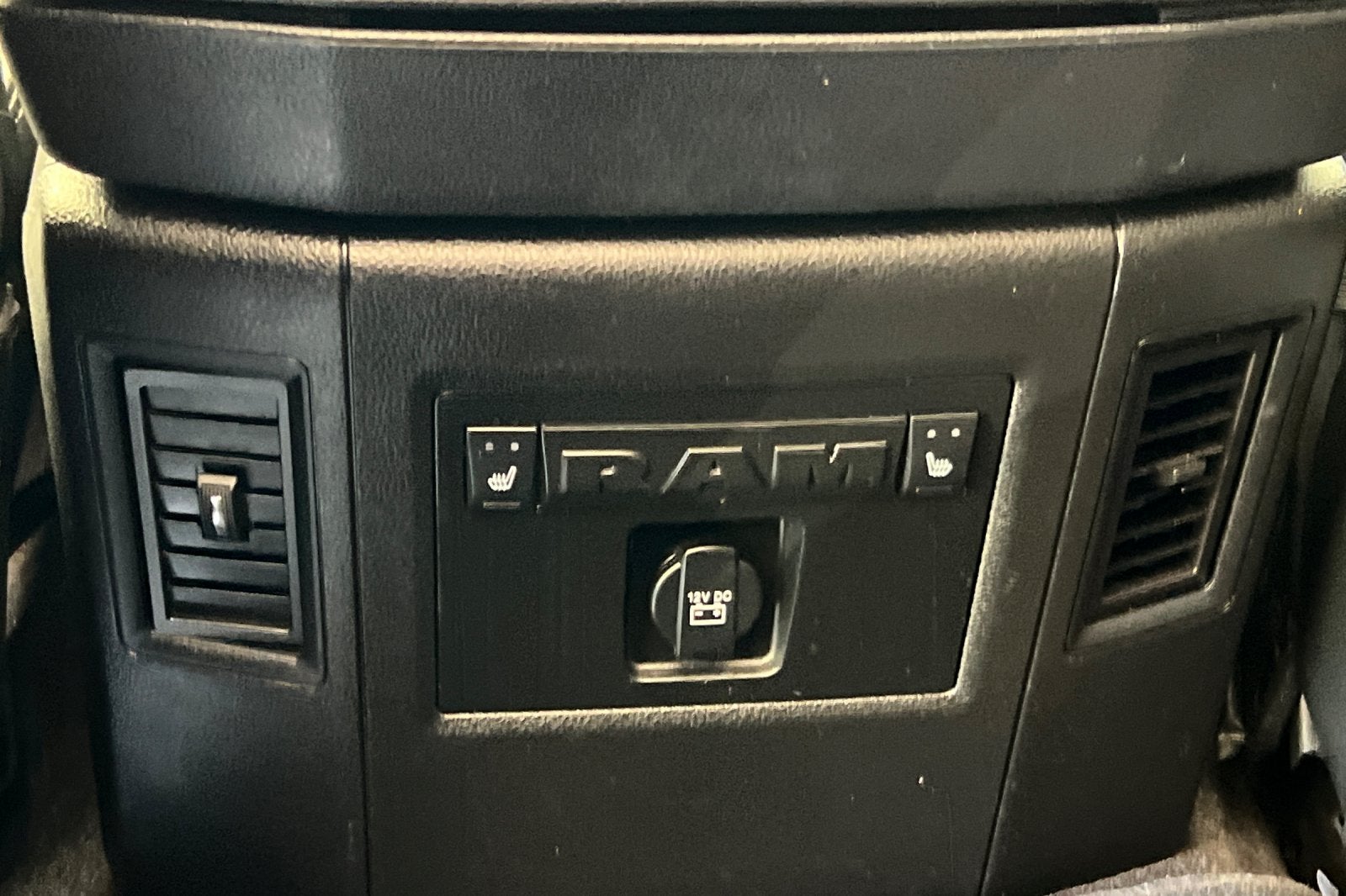 2017 RAM 1500 Laramie