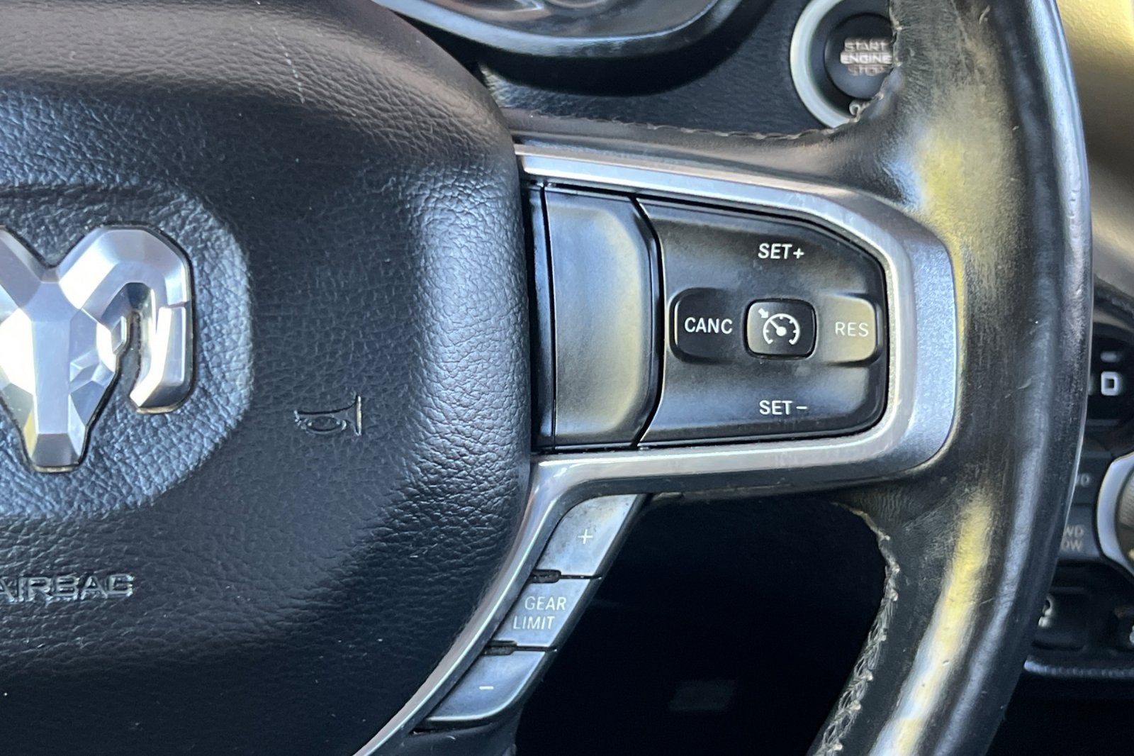 2019 RAM All-New 1500 Laramie
