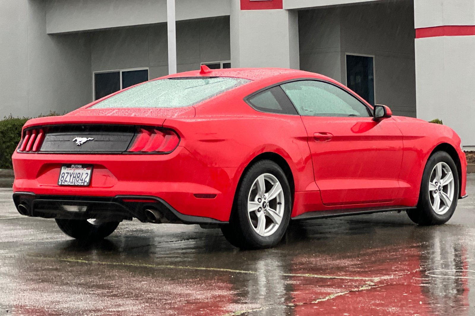 2021 Ford Mustang EcoBoost