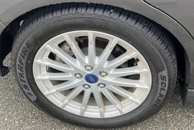 2015 Ford C-Max Hybrid SE