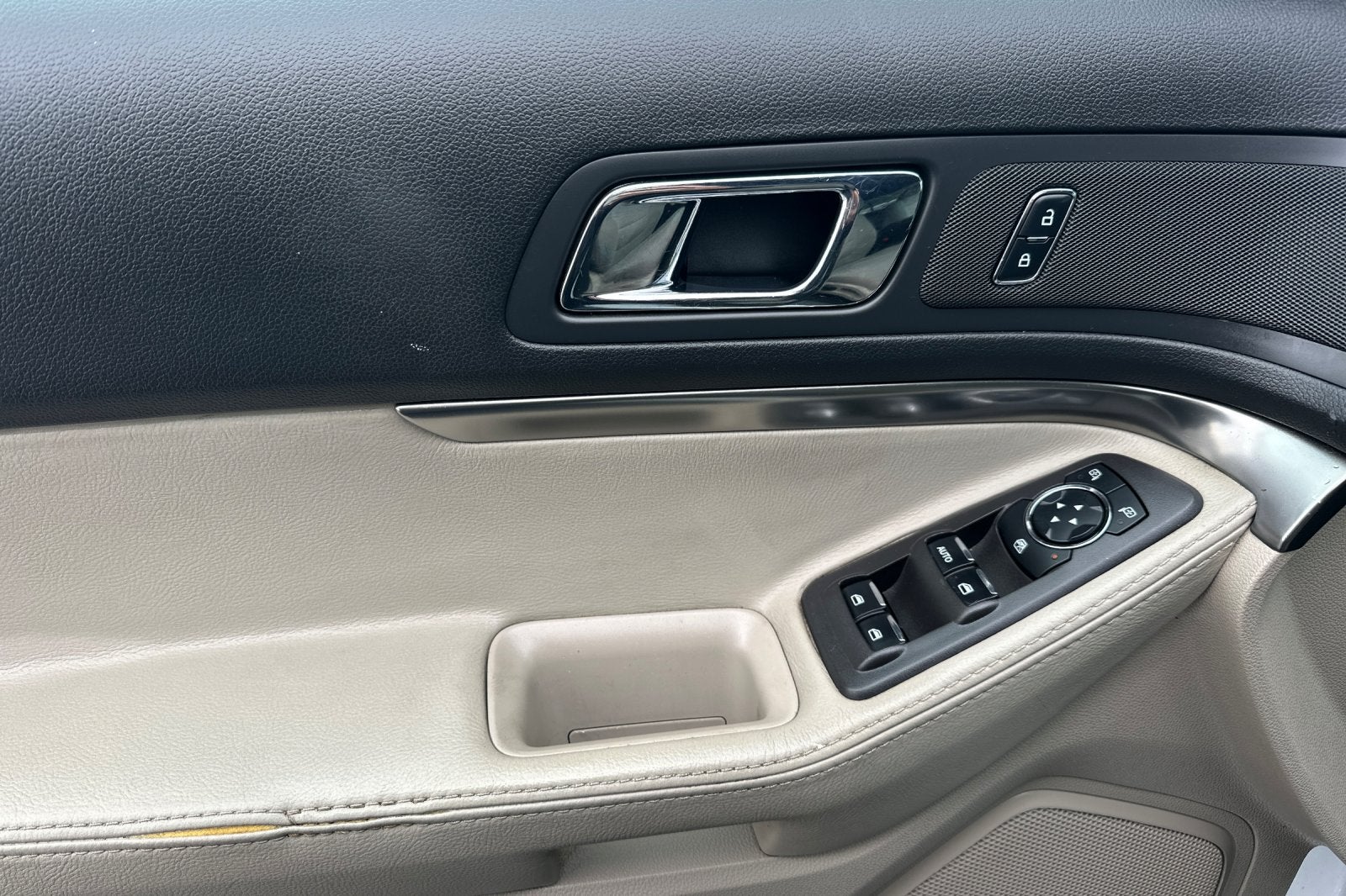 2015 Ford Explorer Base