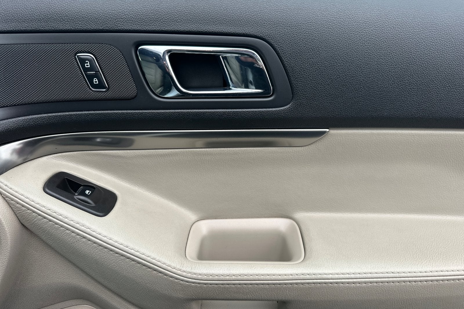 2015 Ford Explorer Base