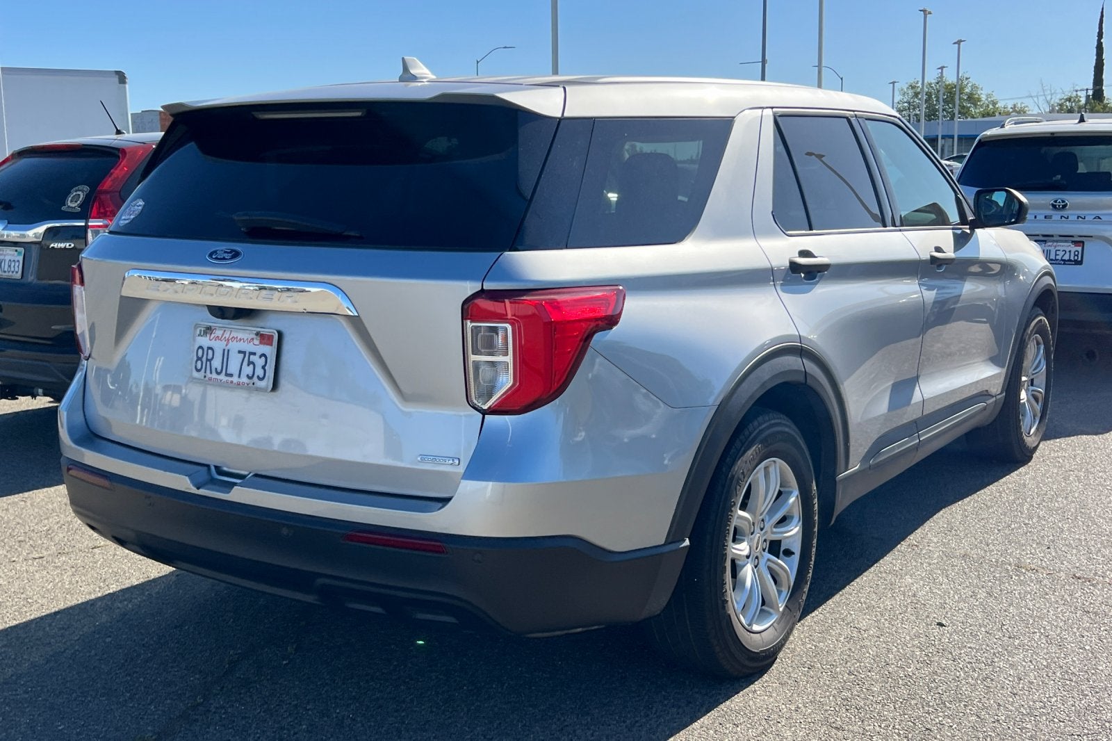 2020 Ford Explorer Base