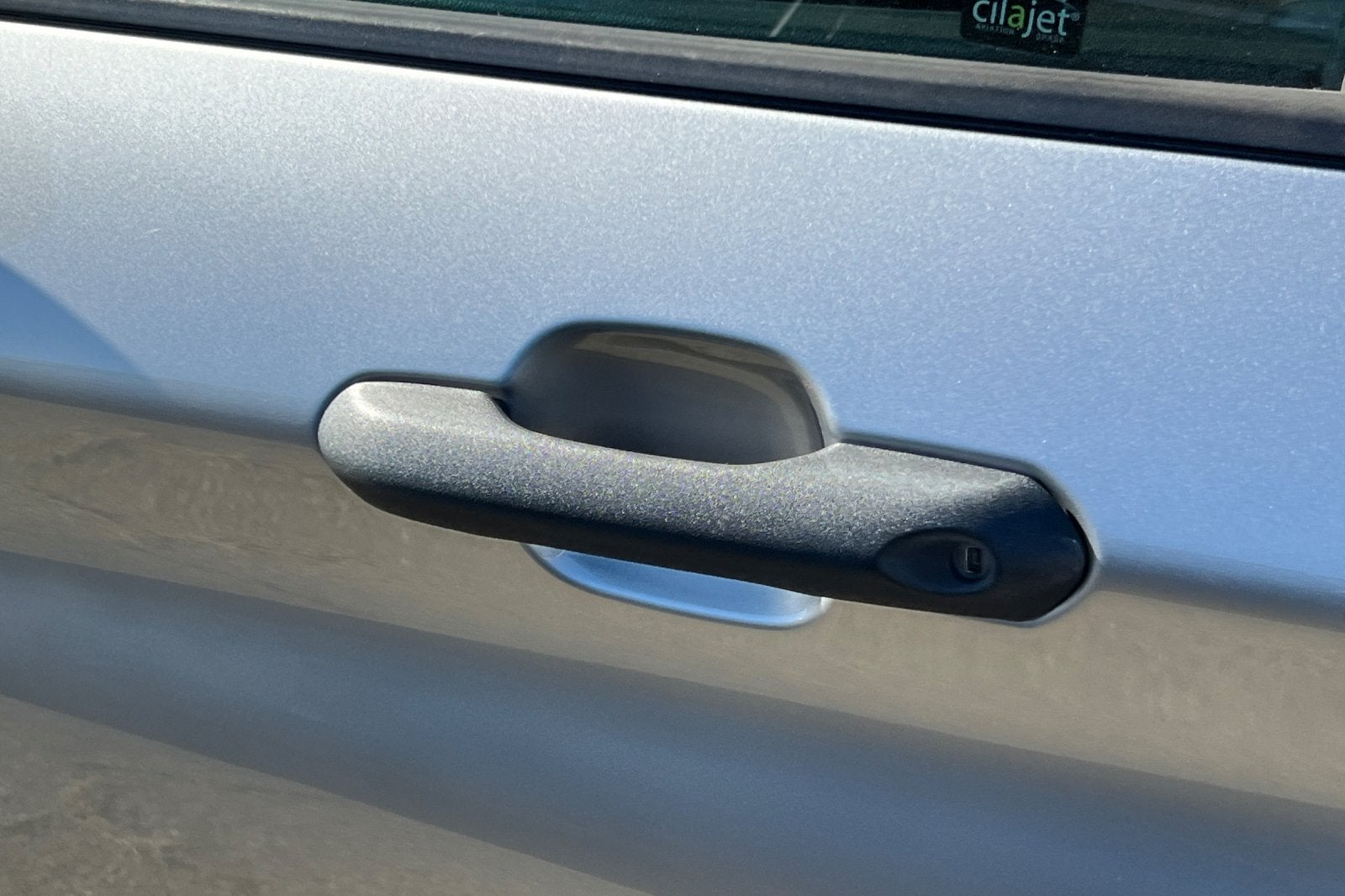 2020 Ford Explorer Base