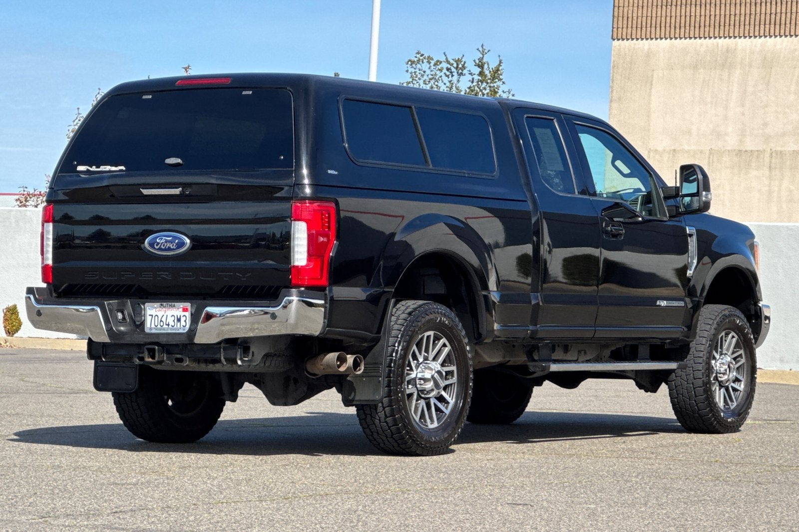 2017 Ford Super Duty F-350 SRW Lariat