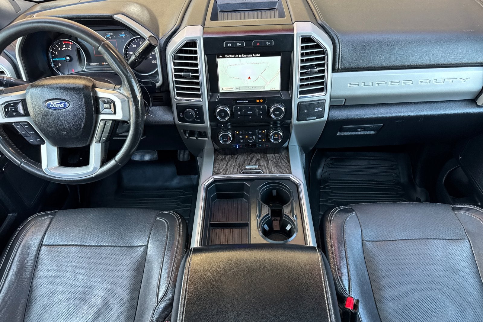 2017 Ford Super Duty F-350 SRW Lariat