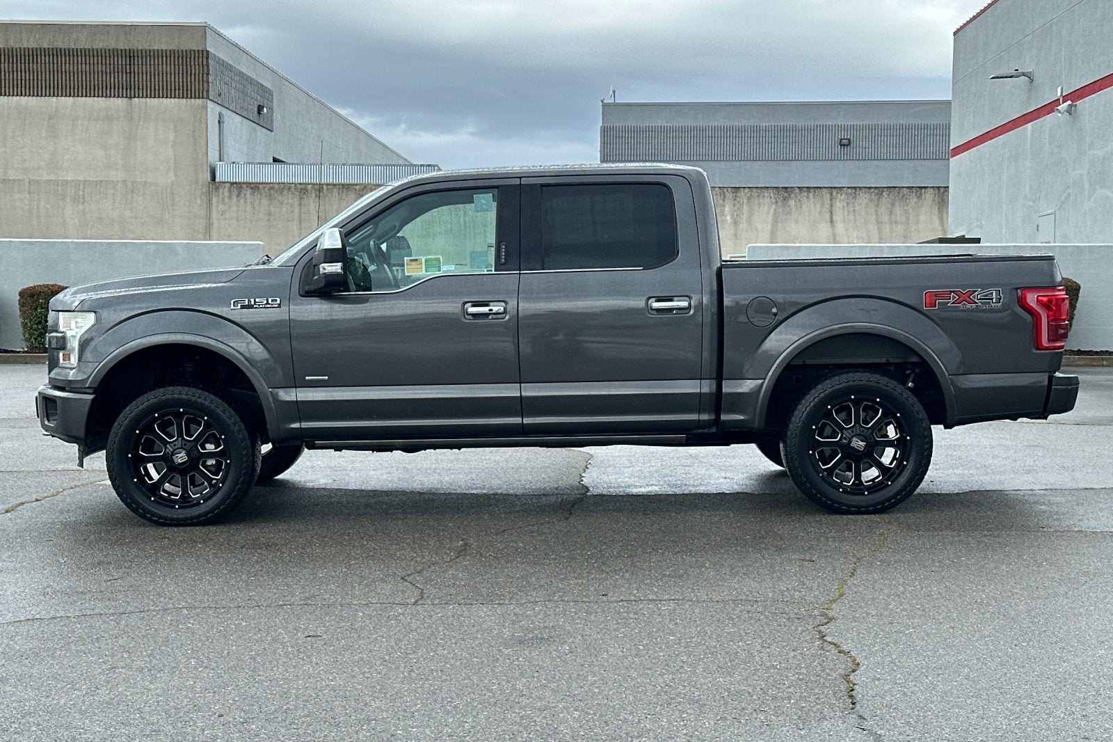 2015 Ford F-150 Platinum