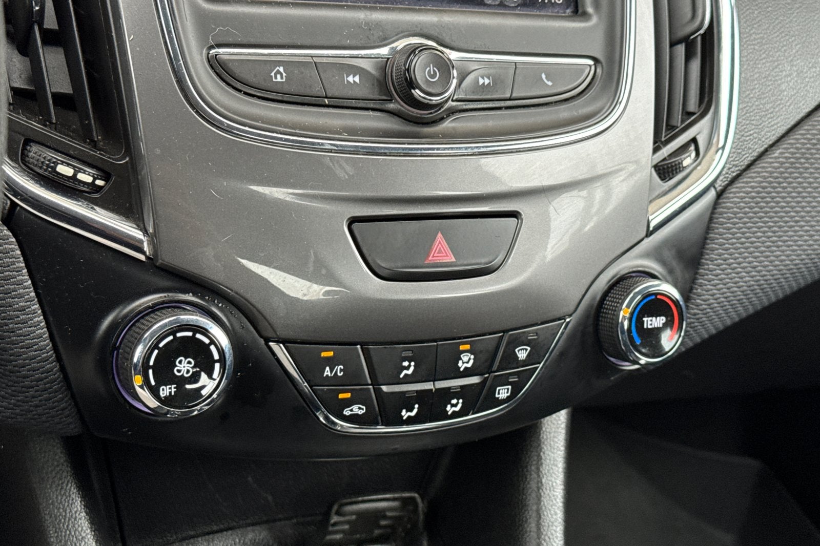 2019 Chevrolet Cruze Base