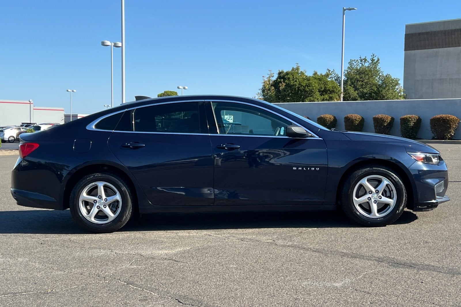 2017 Chevrolet Malibu LS