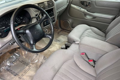 2003 Chevrolet S-10 LS