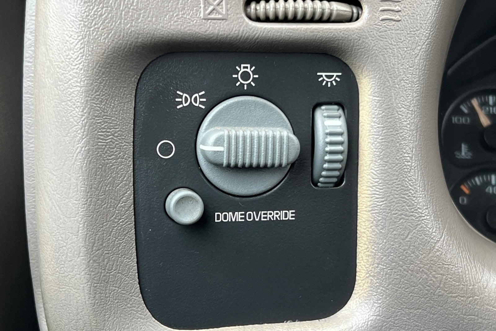 2003 Chevrolet S-10 LS