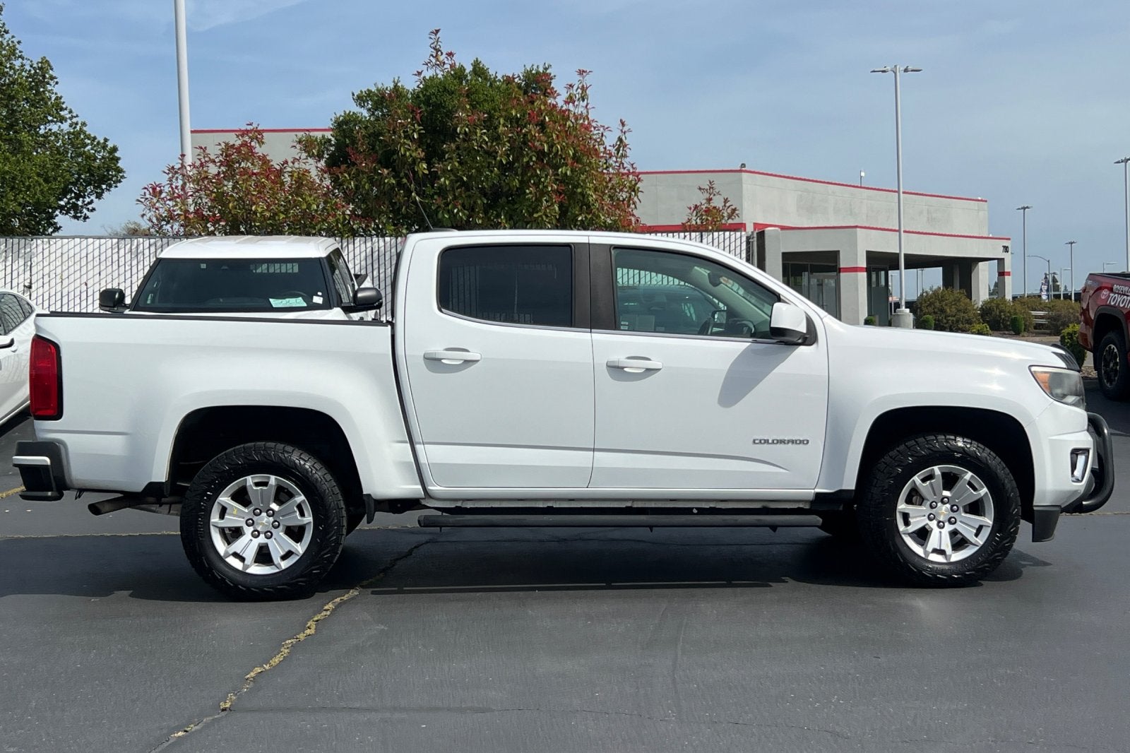 2017 Chevrolet Colorado 2WD LT