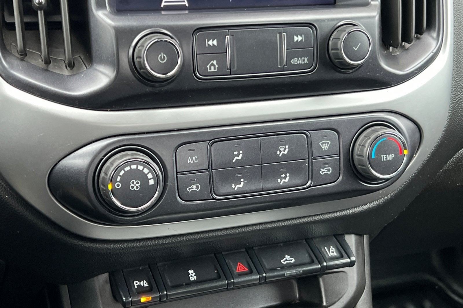 2022 Chevrolet Colorado 2WD LT