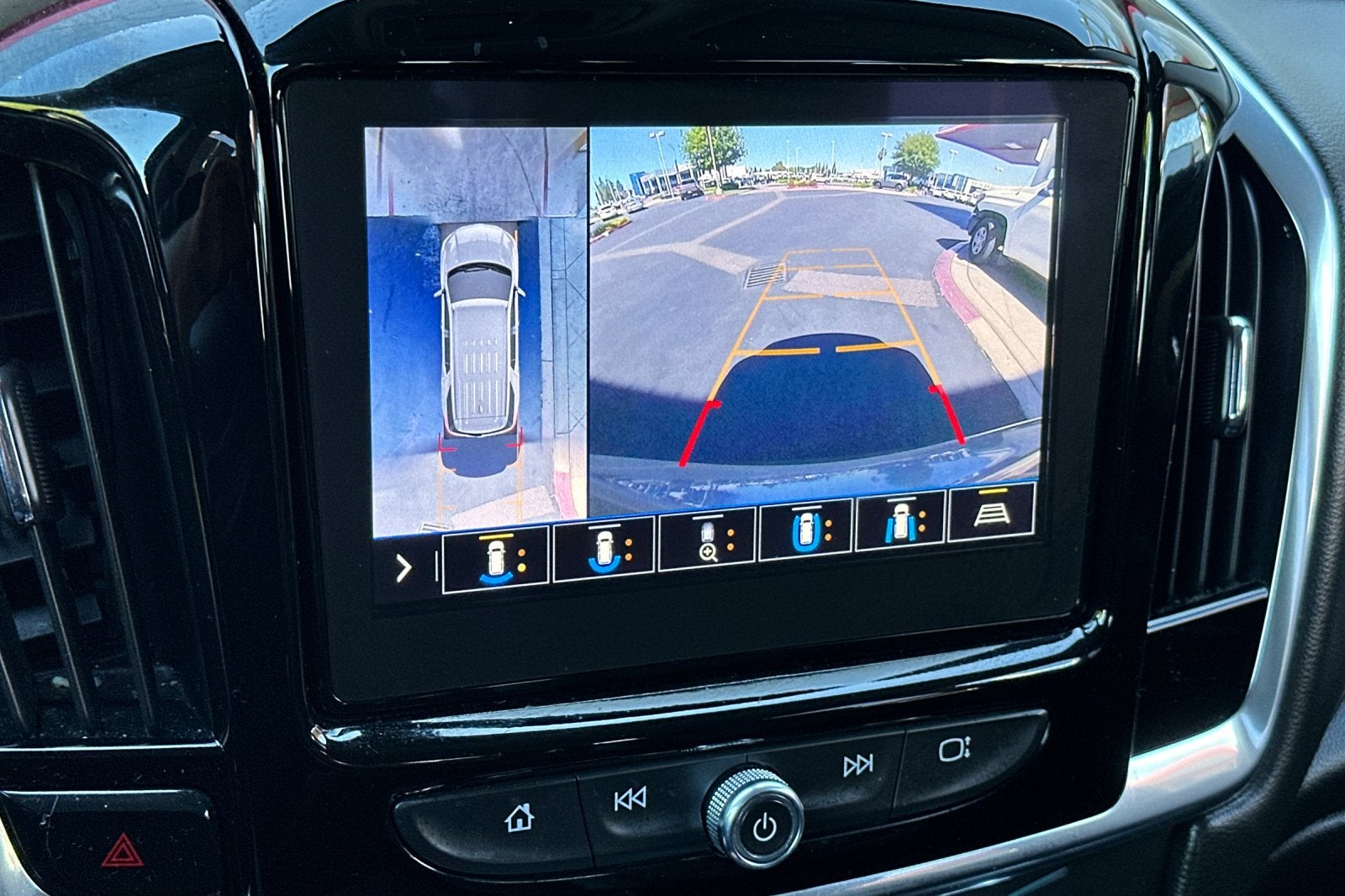 2020 Chevrolet Traverse RS