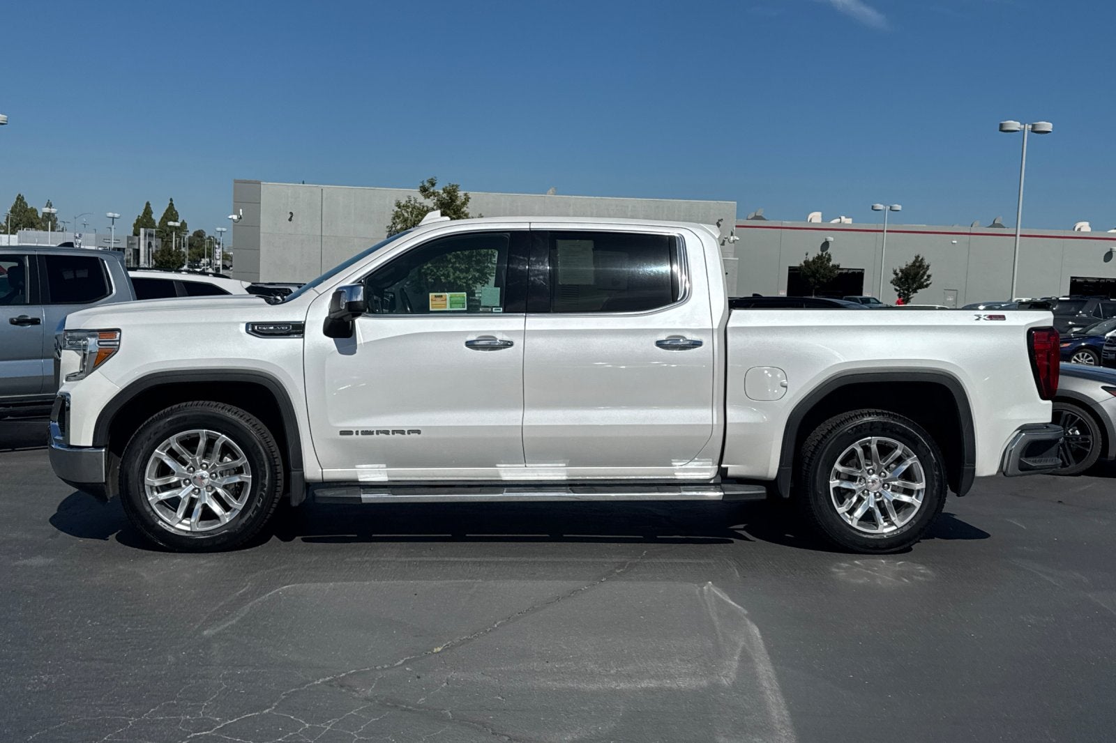 2021 GMC Sierra 1500 SLT