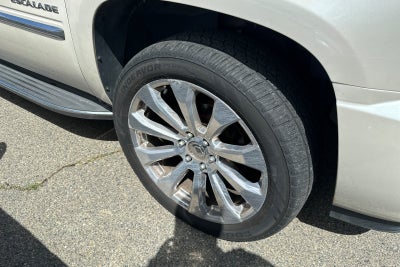 2011 Cadillac Escalade Base