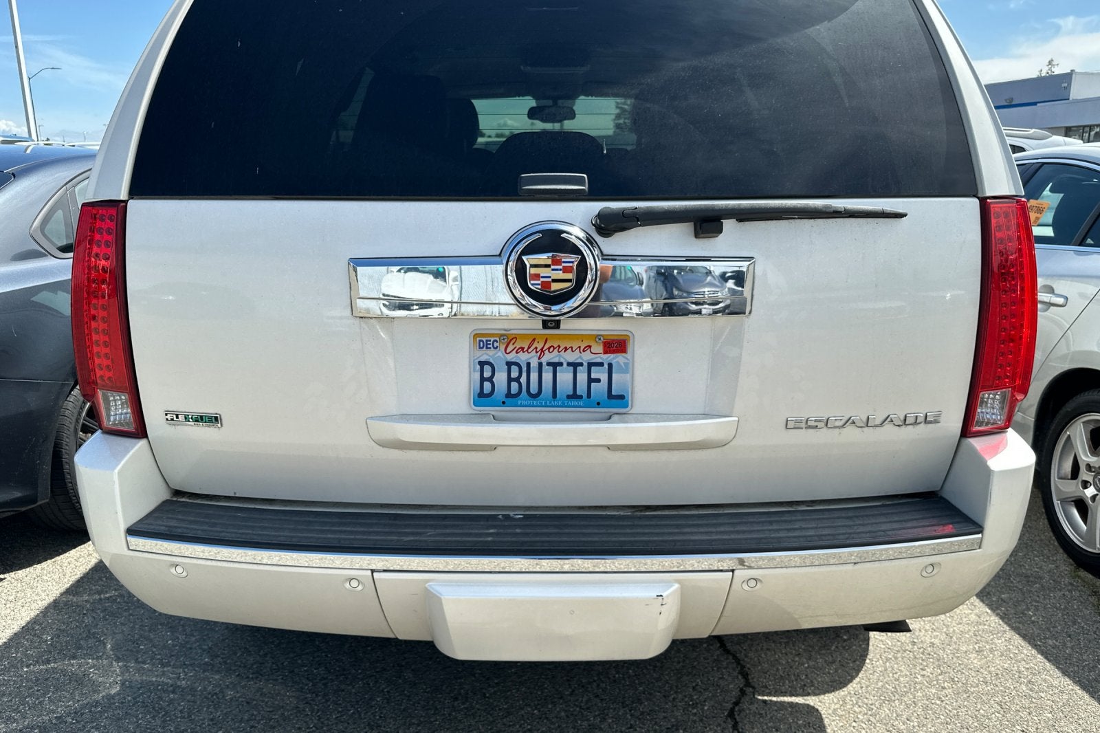 2011 Cadillac Escalade Base