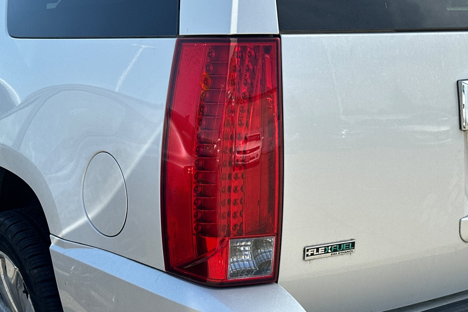 2011 Cadillac Escalade Base
