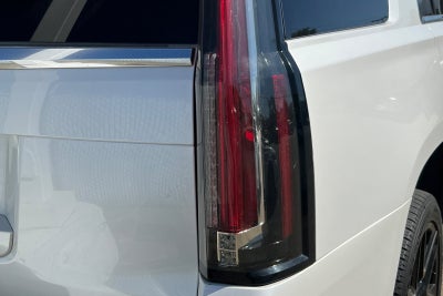 2017 Cadillac Escalade Luxury