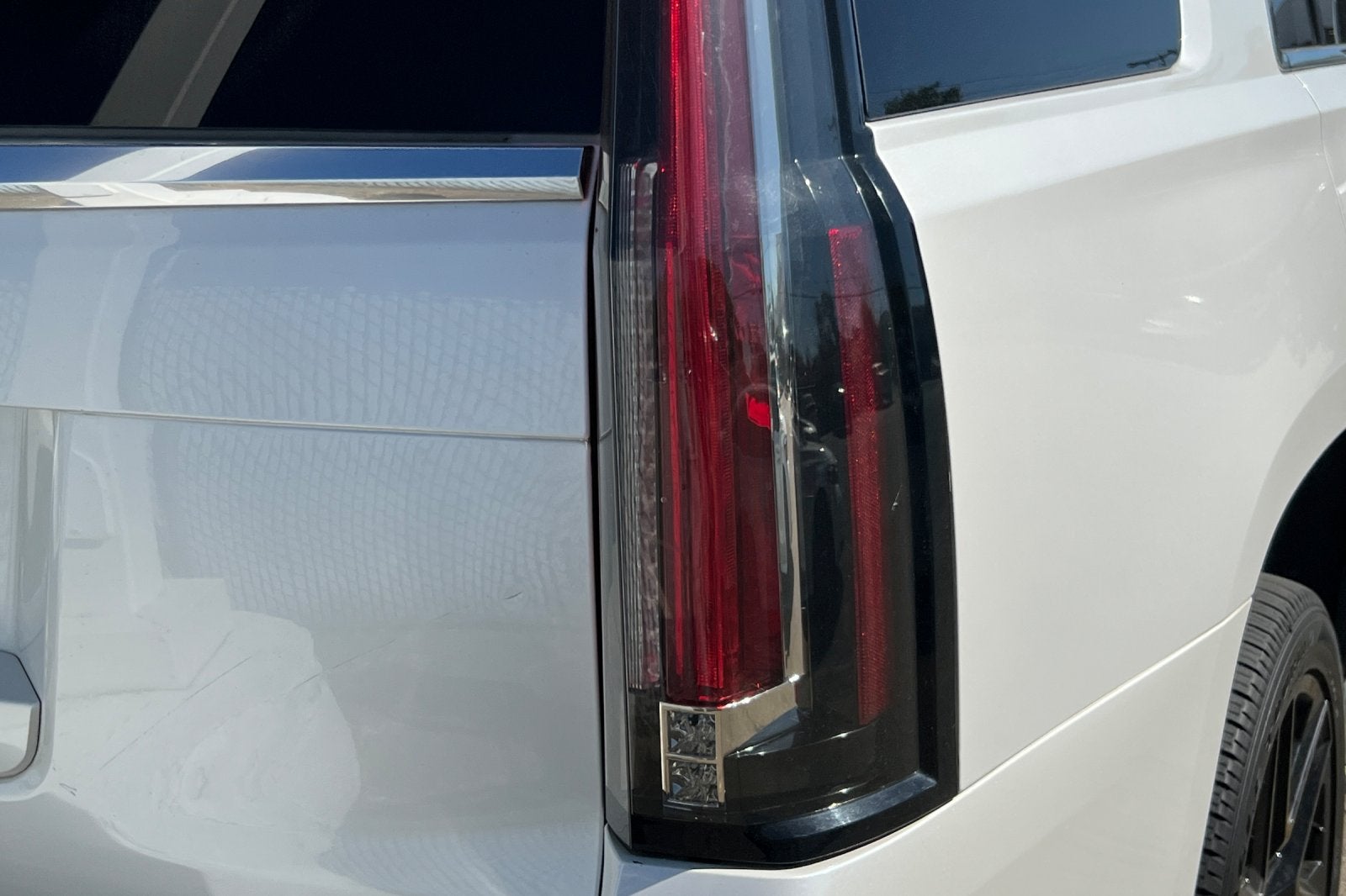 2017 Cadillac Escalade Luxury