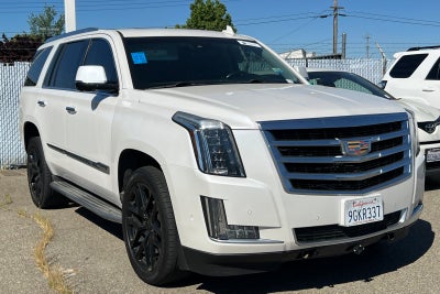 2017 Cadillac Escalade Luxury