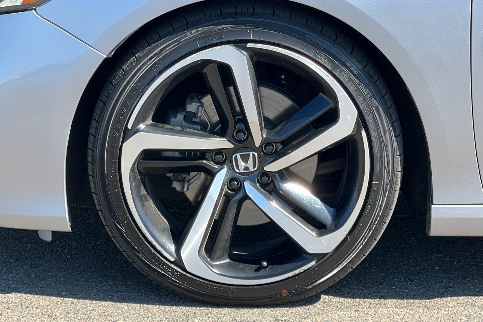 2019 Honda Accord Sedan Sport 2.0T
