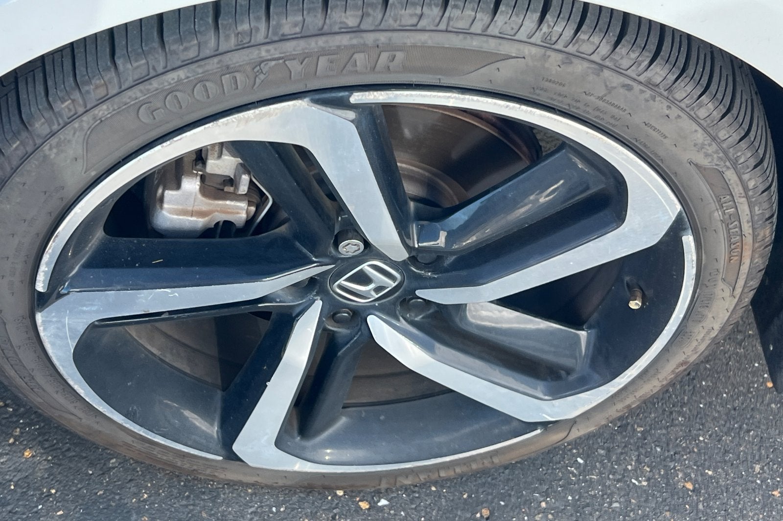 2018 Honda Accord Sedan Sport 2.0T