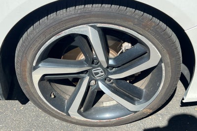 2018 Honda Accord Sedan Sport 2.0T