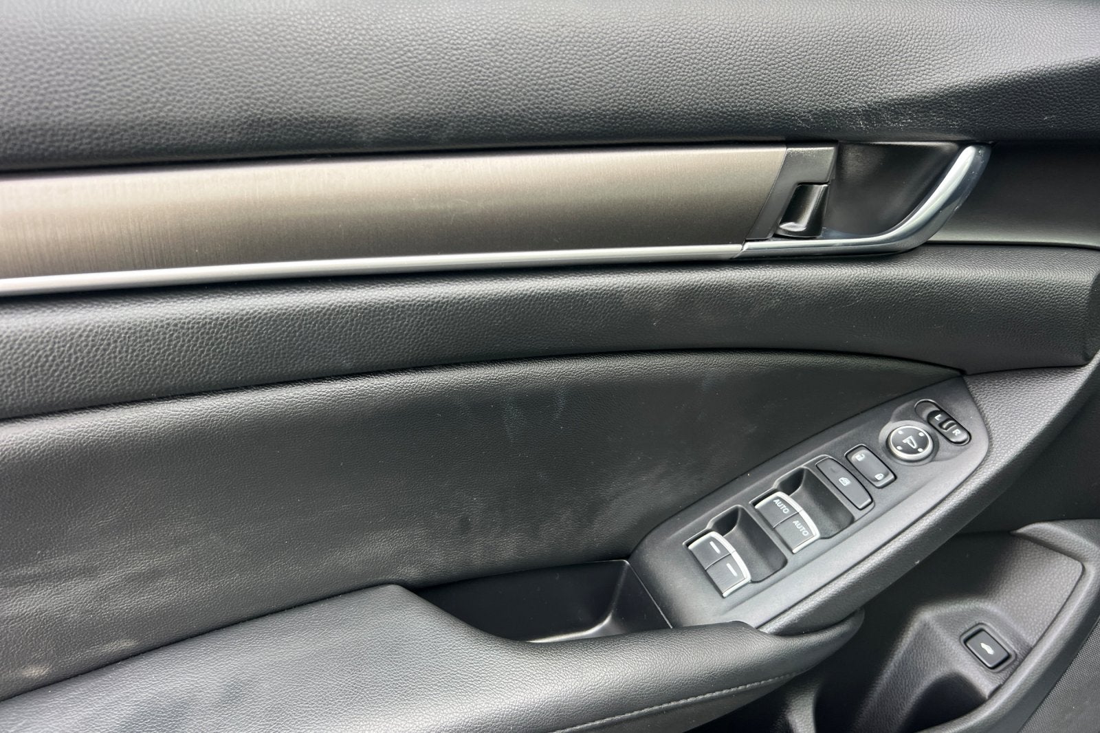 2021 Honda Accord Hybrid Base