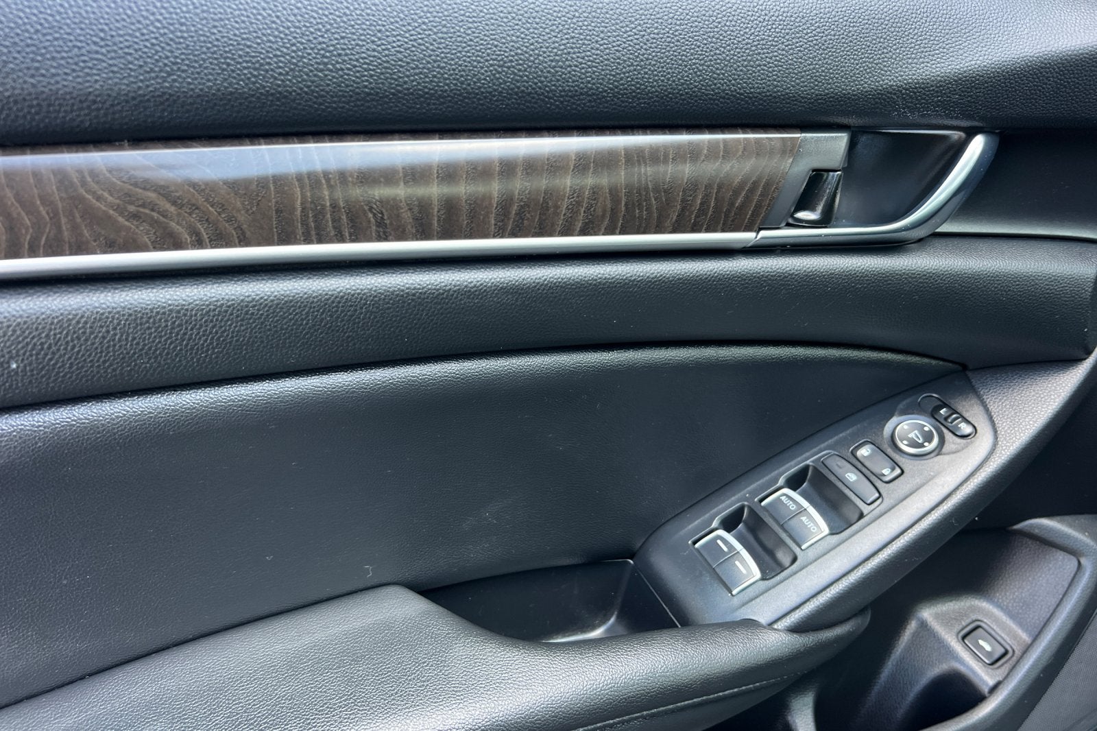 2021 Honda Accord Hybrid EX
