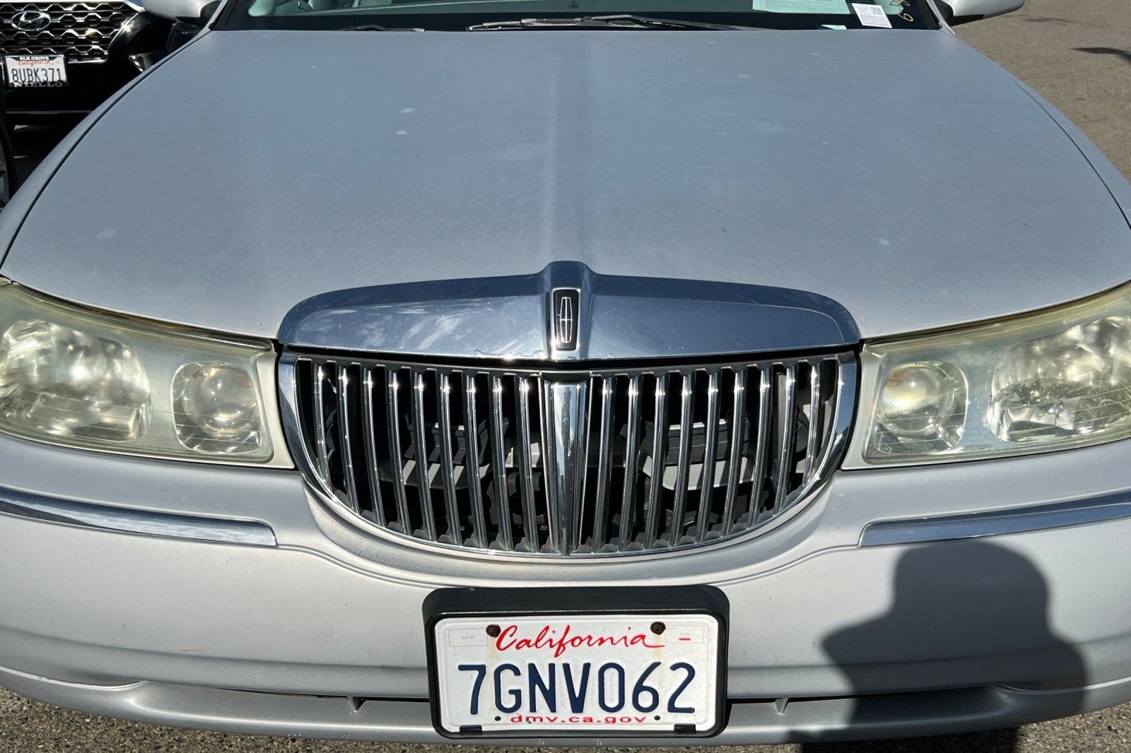 2001 Lincoln Town Car Cartier