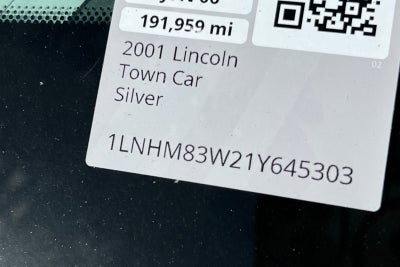2001 Lincoln Town Car Cartier