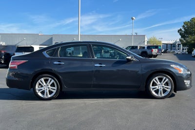 2015 Nissan Altima Base