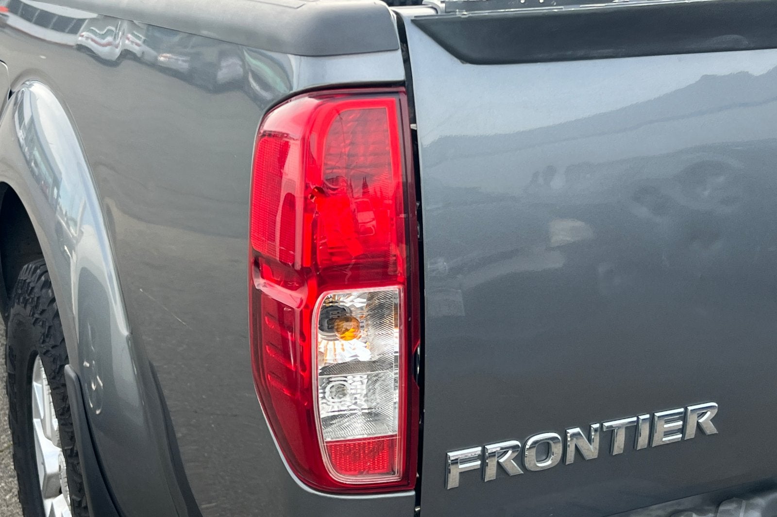 2017 Nissan Frontier SV V6