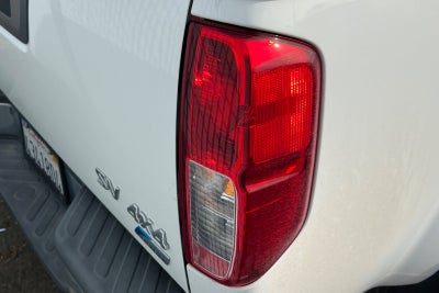 2019 Nissan Frontier Base