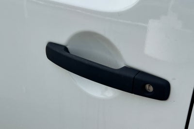 2019 Nissan Frontier Base