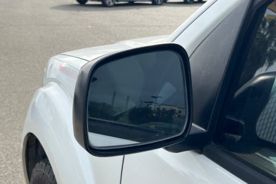 2019 Nissan Frontier Base