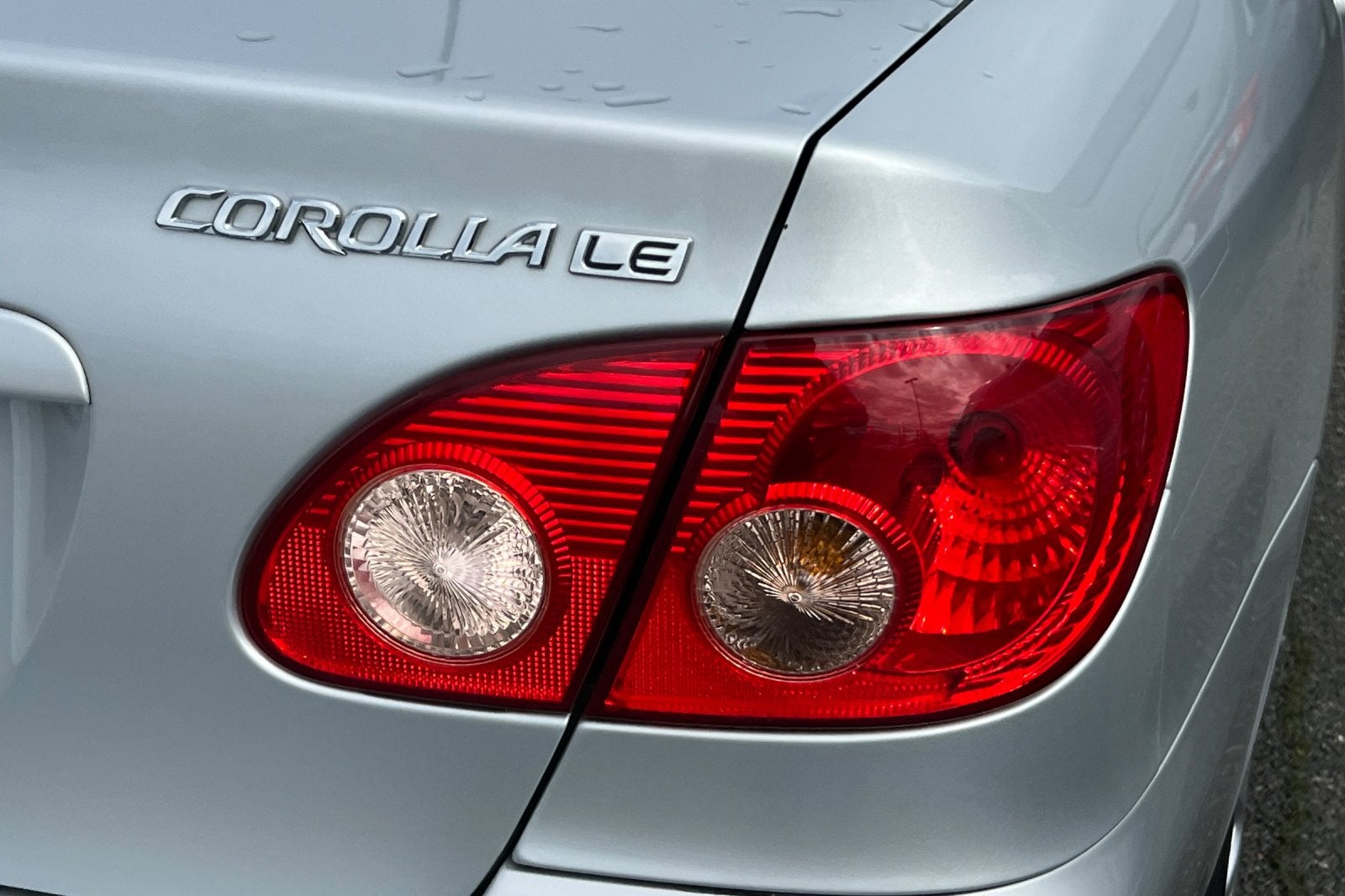 2005 Toyota Corolla LE