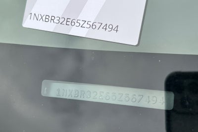 2005 Toyota Corolla LE