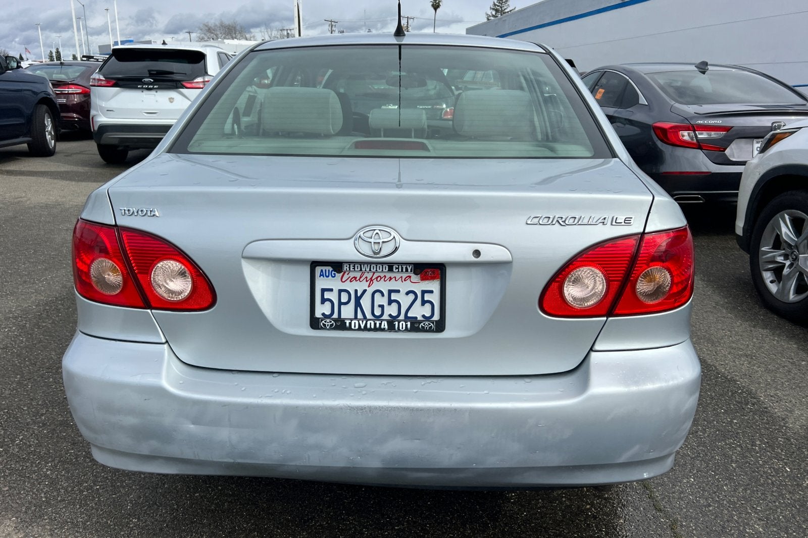 2005 Toyota Corolla LE