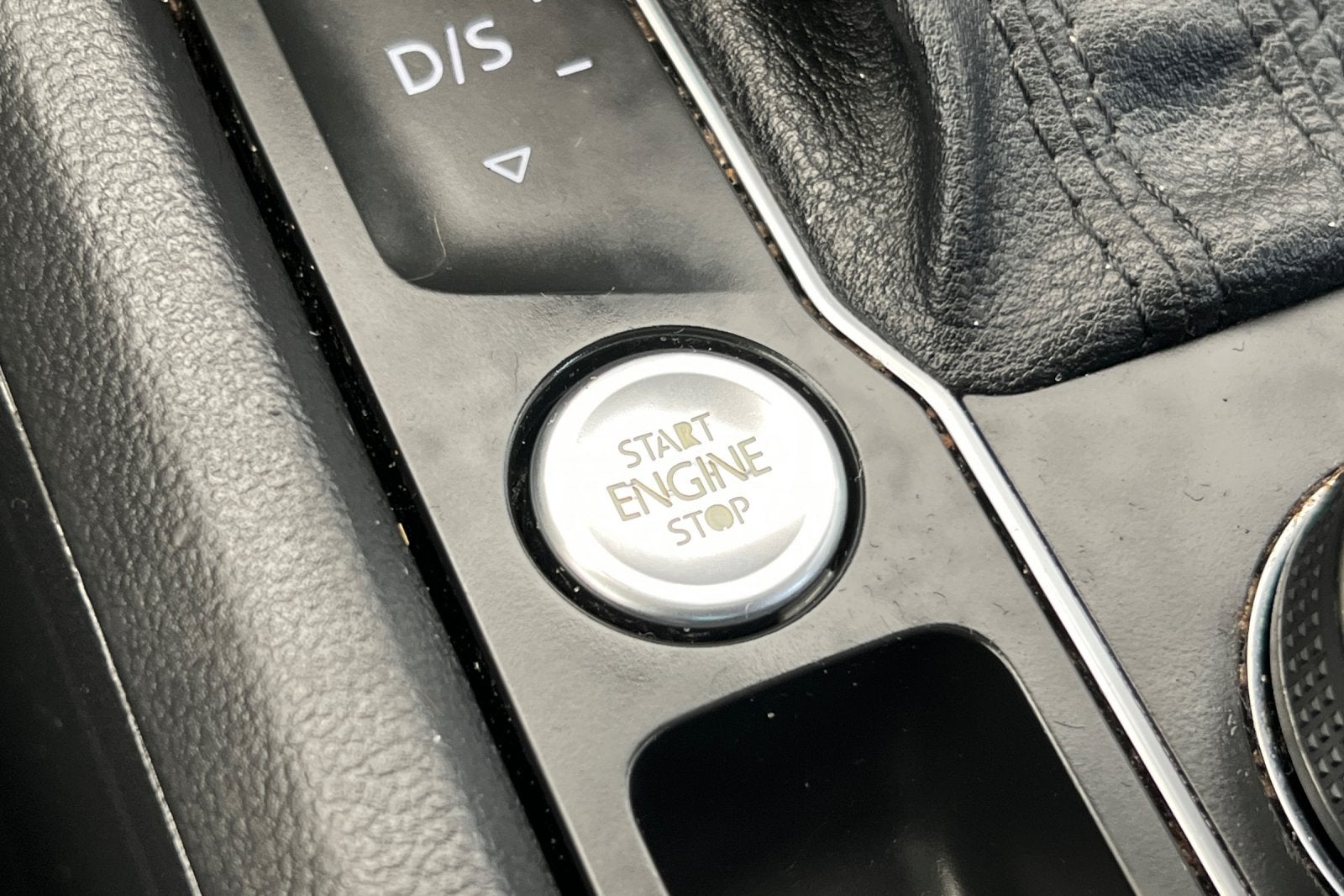 2018 Volkswagen Atlas 3.6L V6 SEL Premium