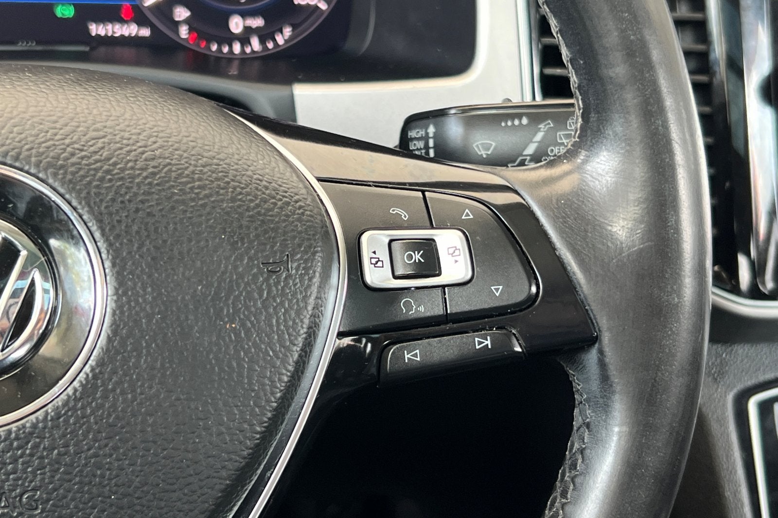2018 Volkswagen Atlas 3.6L V6 SEL Premium